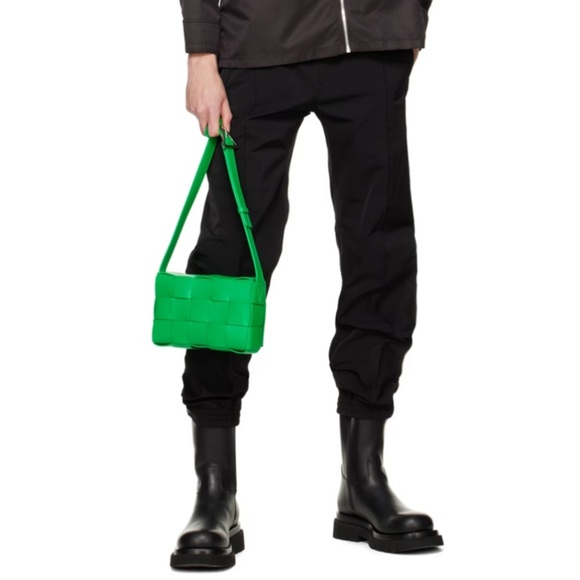 Isadora Made in Italy Kelly Green Woven Leather Crossbody Bag - Picture 8 of 17